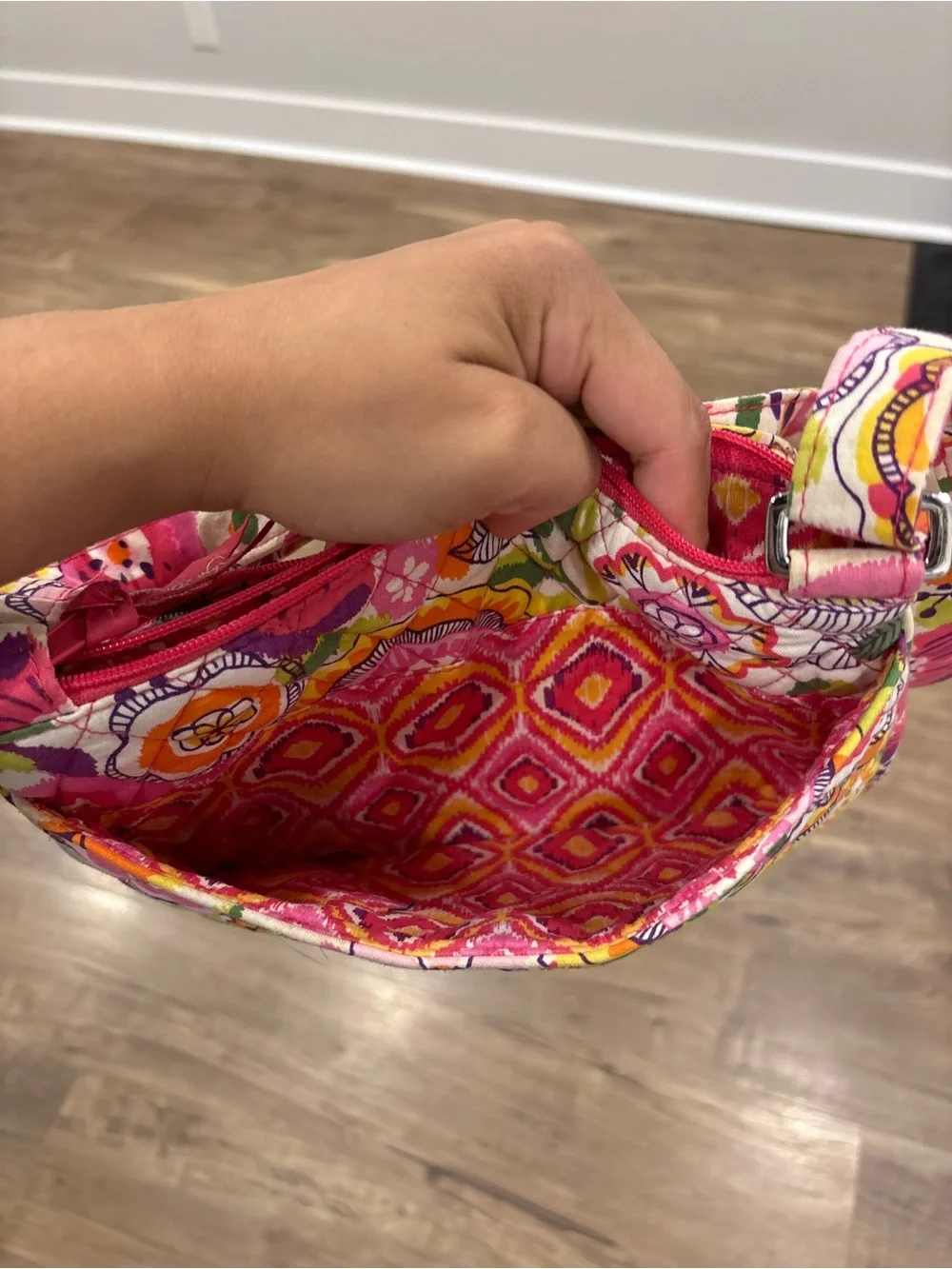 Vera Bradley Pink Floral Quilted Crossbody Shoulder Bag Adjustable Strap